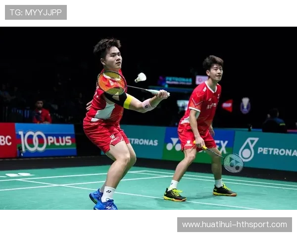 羽毛球选手反应速度快到超越物理想象 羽毛球选手反应速度快到超越物理想象