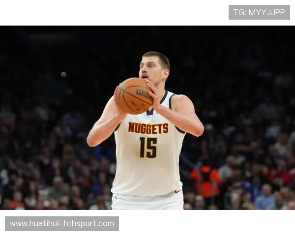 约基奇长传助攻快攻扣篮，掘金气势如虹